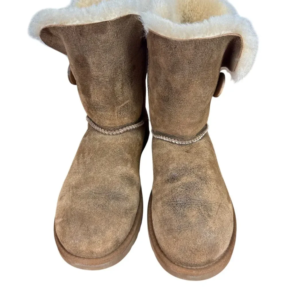 Ugg Bailey Button II Womens Brown Sherpa Wool Lined Winter Boots Sheepskin sz 6